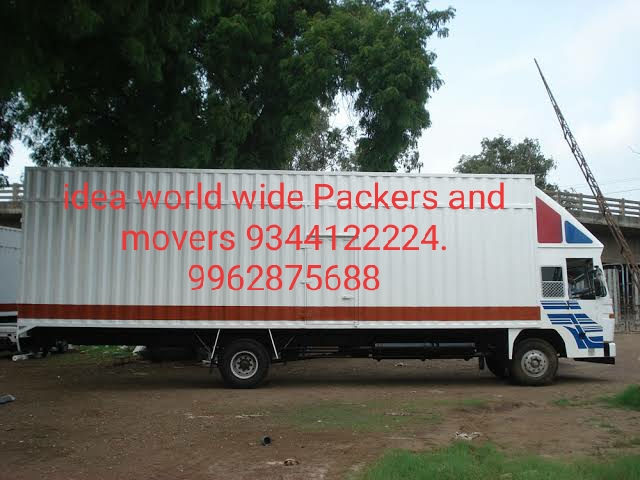 Idea World Wide Packers and Movers truck